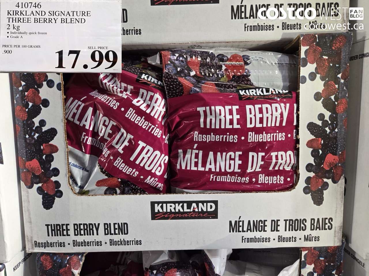 KIRKLAND SIGNATURE THREE BERRY BLEND 2 kg